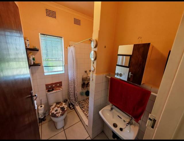 3 BEDROOM HOUSE FOR SALE IN VANDERBIJLPARK SE 6